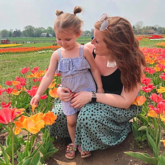 Meet your Posher, Kate 💕 - Picture 1 of 3